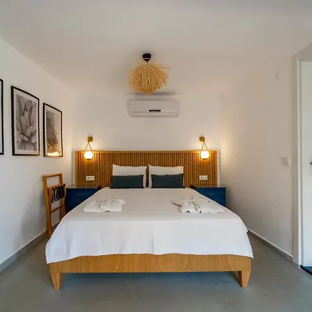 Massi Near The Sea * Selimiye (Aegean)