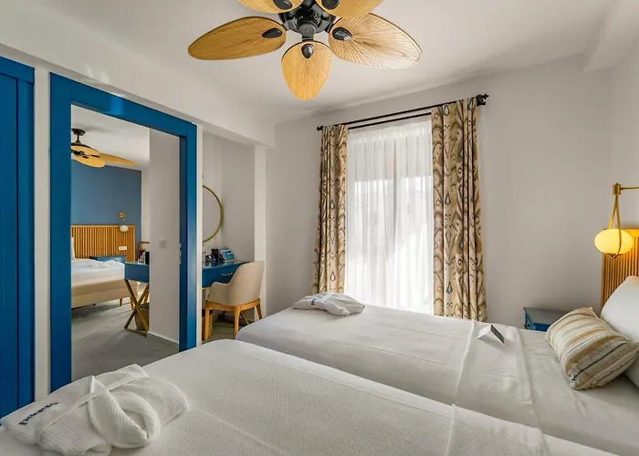 Massi Near The Sea Hotel *