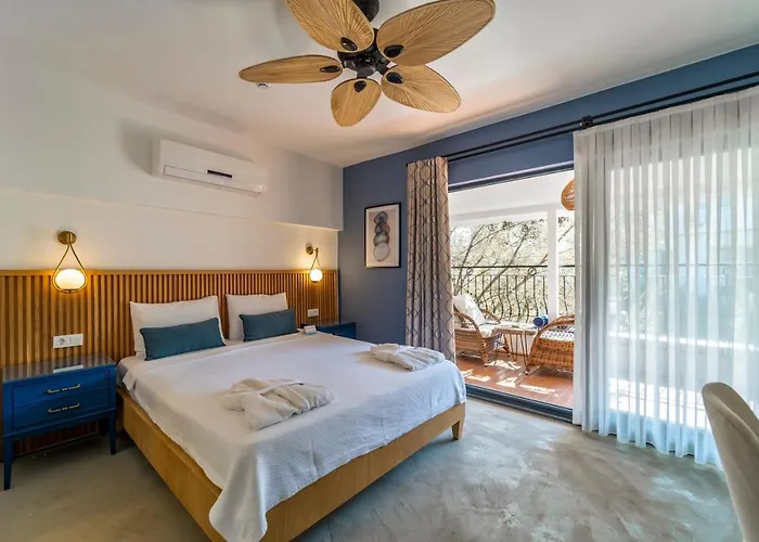 Massi Near The Sea Hotel *