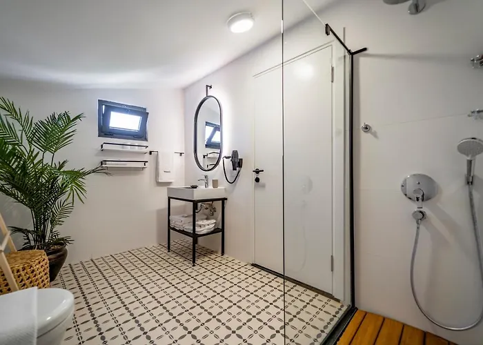 Hotel Massi Near The Sea *