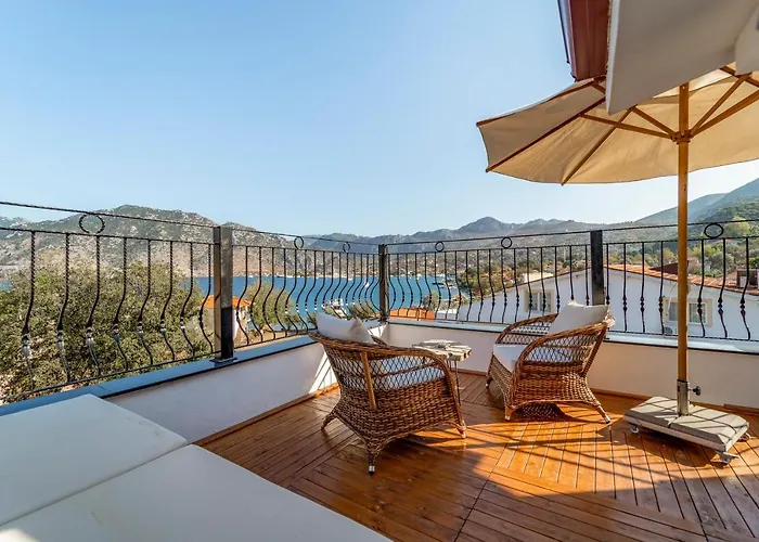 Massi Near The Sea Hotel